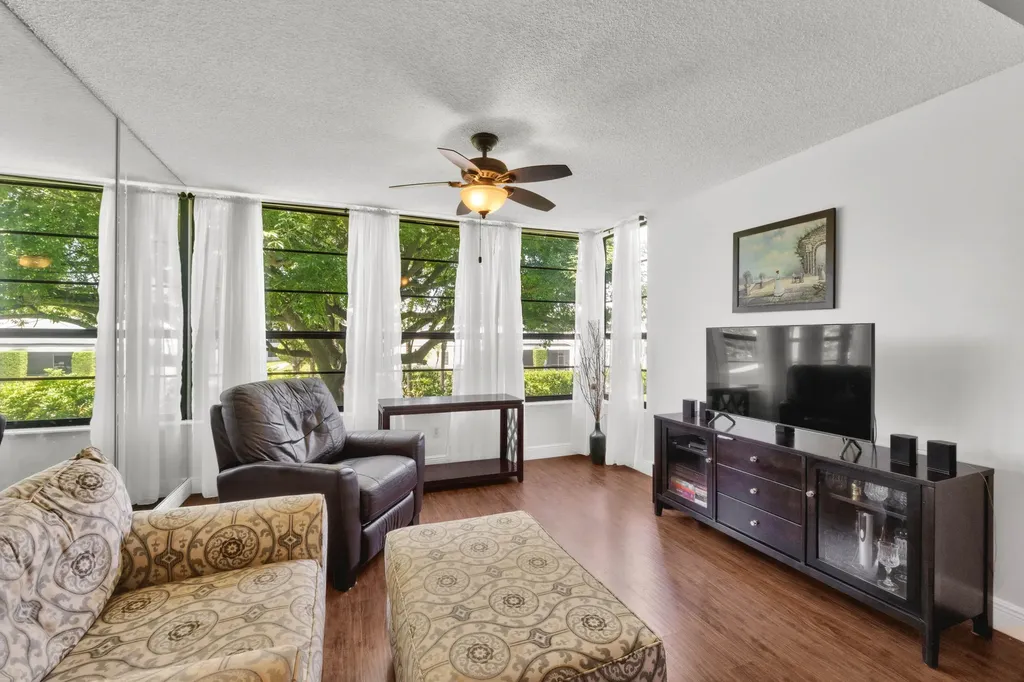 3716 Whitehall Drive West Palm Beach FL 33401
