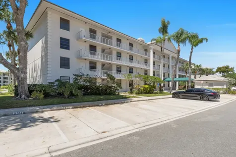 3716 Whitehall Drive West Palm Beach FL 33401