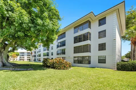 3716 Whitehall Drive West Palm Beach FL 33401