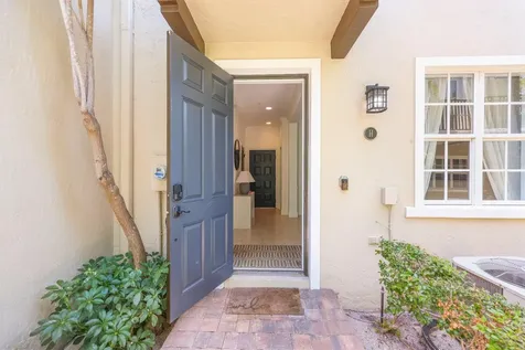 72 SE 6th Avenue Delray Beach FL 33483