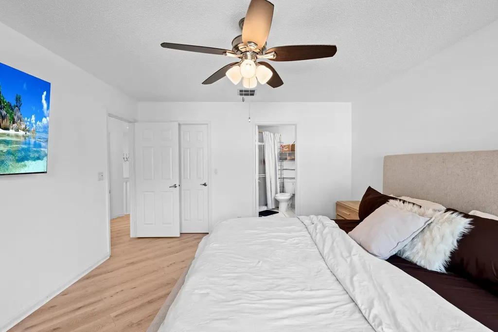 111 Weybridge Circle Royal Palm Beach FL 33411
