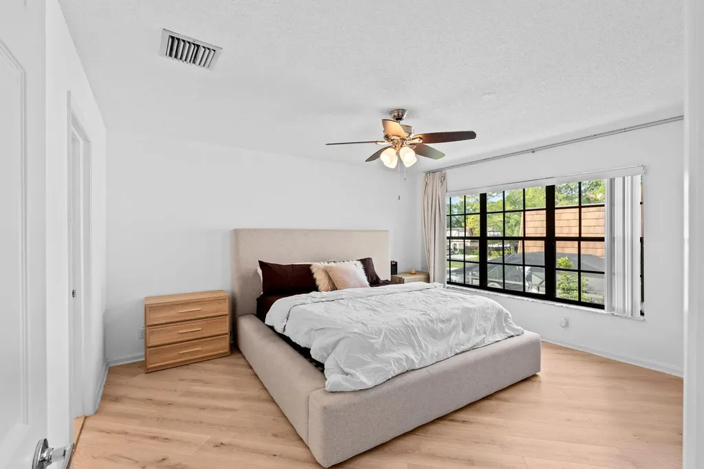 111 Weybridge Circle Royal Palm Beach FL 33411