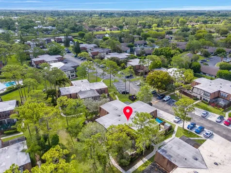 111 Weybridge Circle Royal Palm Beach FL 33411