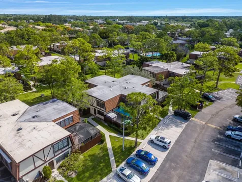 111 Weybridge Circle Royal Palm Beach FL 33411