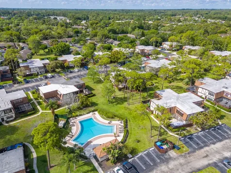 111 Weybridge Circle Royal Palm Beach FL 33411