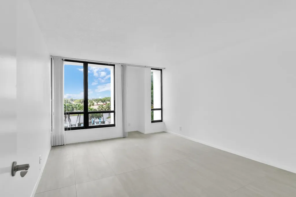 7754 Lakeside Boulevard Boca Raton FL 33434
