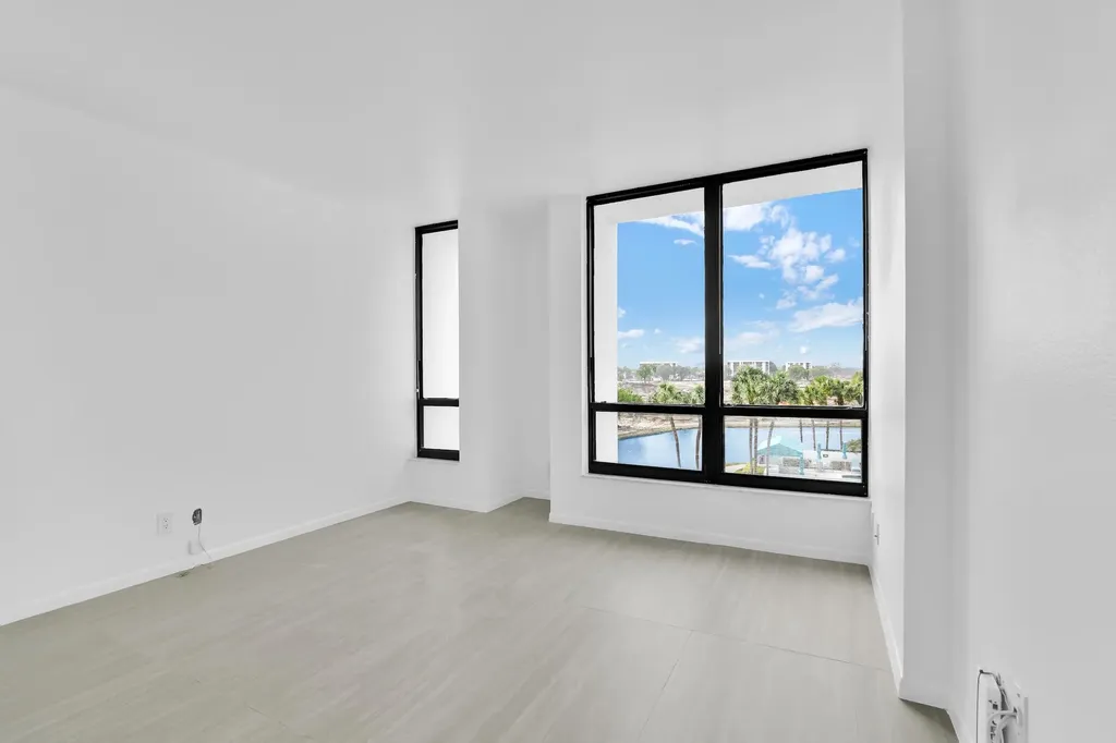 7754 Lakeside Boulevard Boca Raton FL 33434