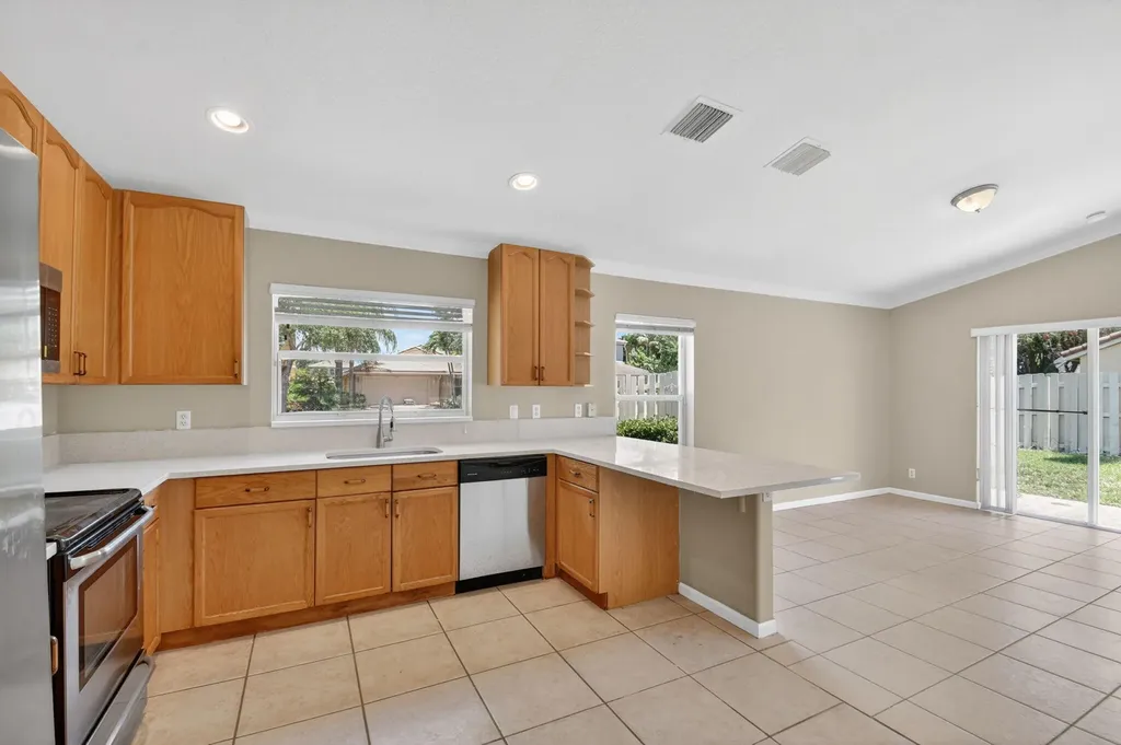 3746 Torres Circle West Palm Beach FL 33409