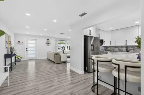 326 Alhambra Place West Palm Beach FL 33405