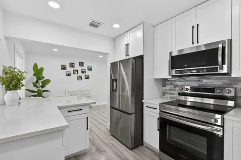 326 Alhambra Place West Palm Beach FL 33405