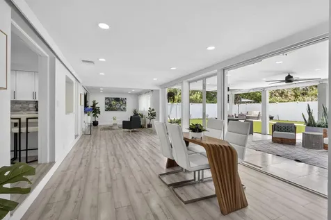 326 Alhambra Place West Palm Beach FL 33405