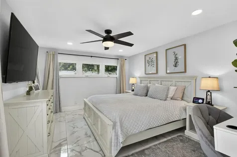 326 Alhambra Place West Palm Beach FL 33405