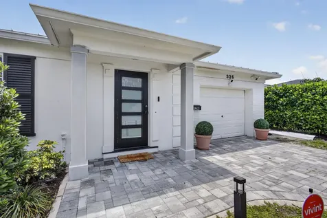 326 Alhambra Place West Palm Beach FL 33405