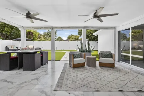 326 Alhambra Place West Palm Beach FL 33405