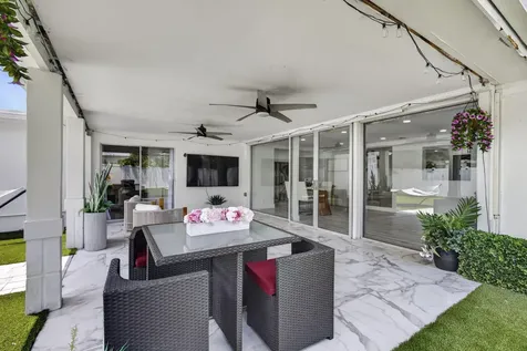 326 Alhambra Place West Palm Beach FL 33405