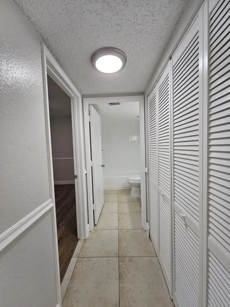 1401 Windorah Way West Palm Beach FL 33411