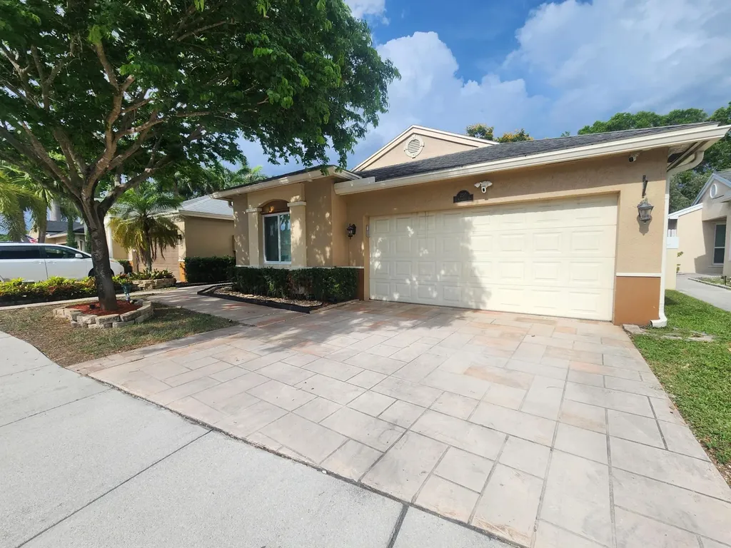 250 E Riverbend Drive Sunrise FL 33326