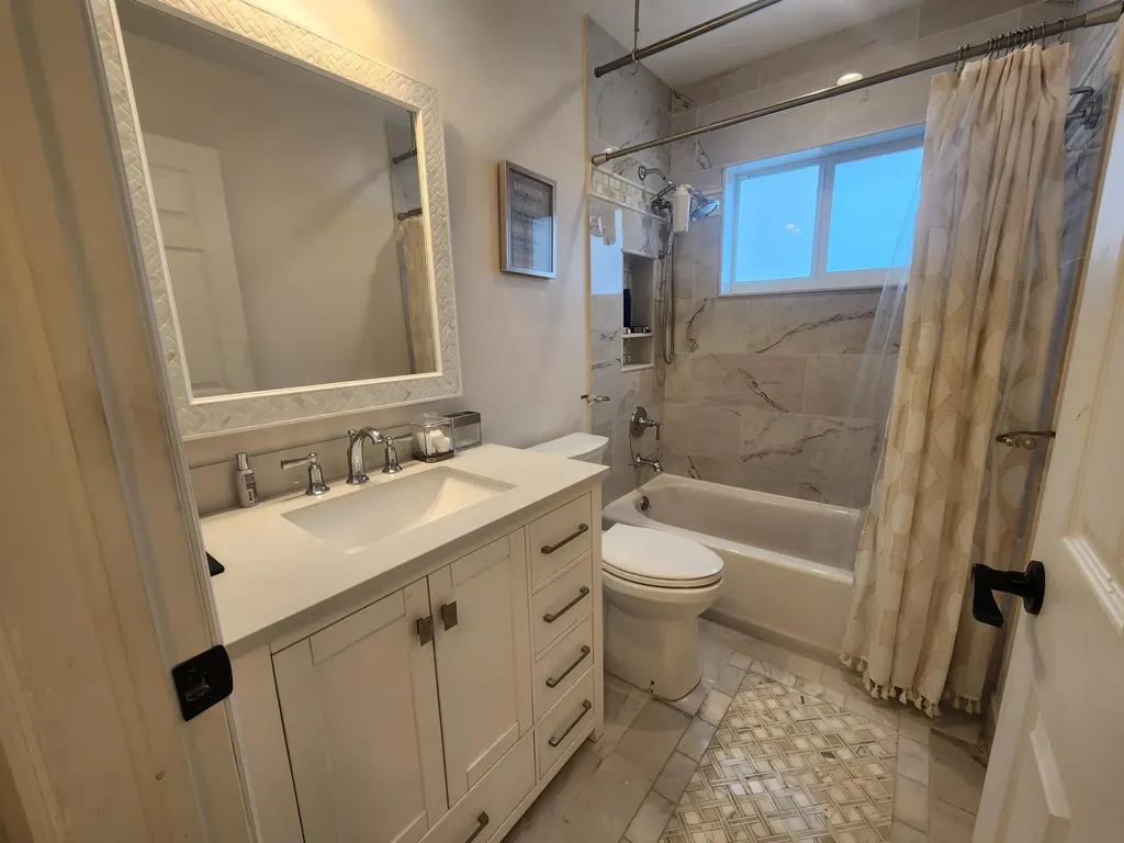 250 E Riverbend Drive Sunrise FL 33326