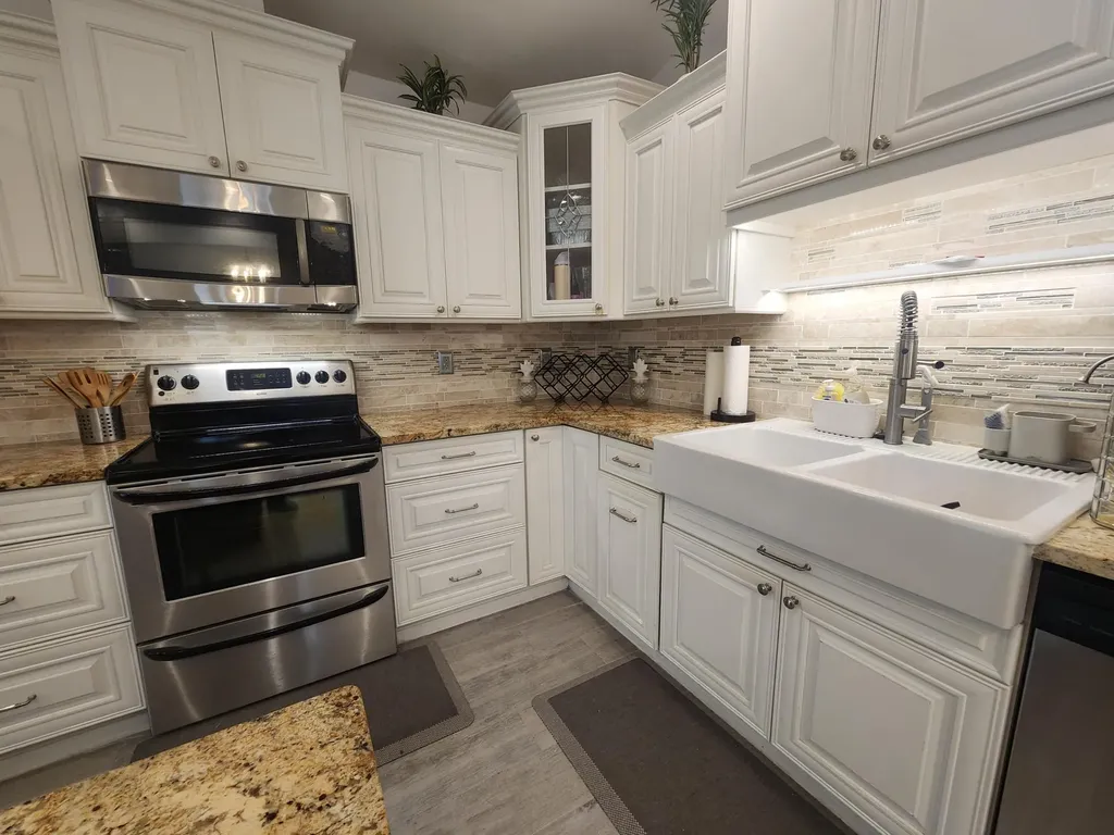 250 E Riverbend Drive Sunrise FL 33326