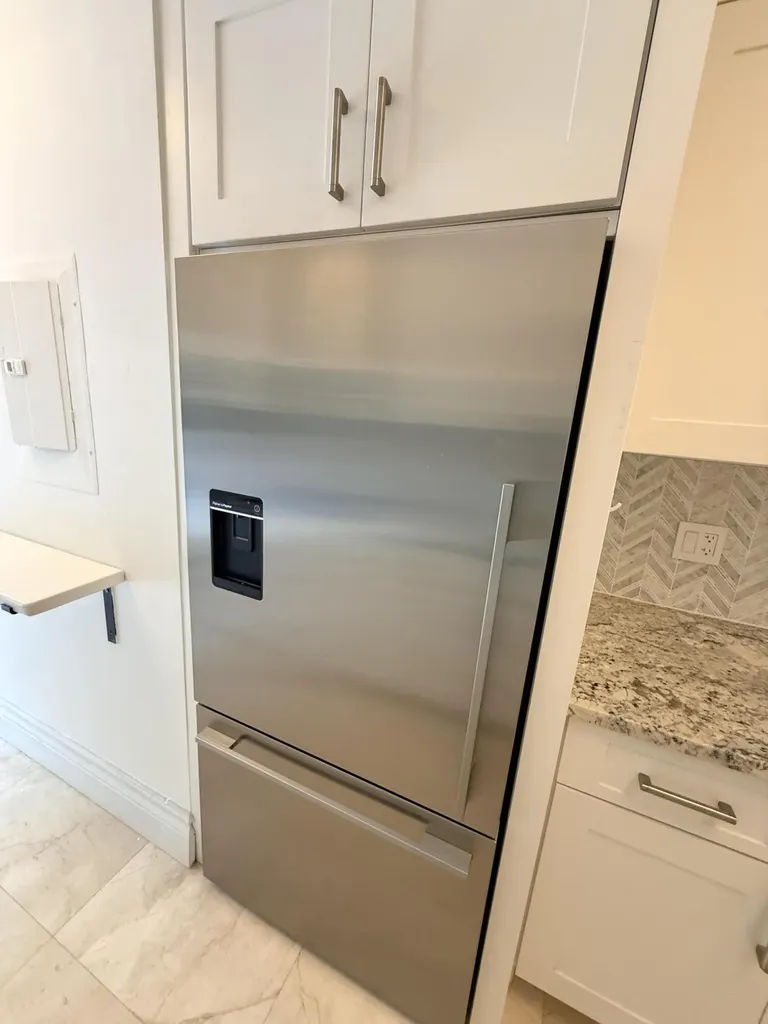 225 Everglade Avenue Palm Beach FL 33480