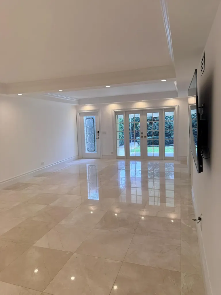 225 Everglade Avenue Palm Beach FL 33480