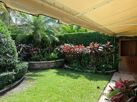 225 Everglade Avenue Palm Beach FL 33480