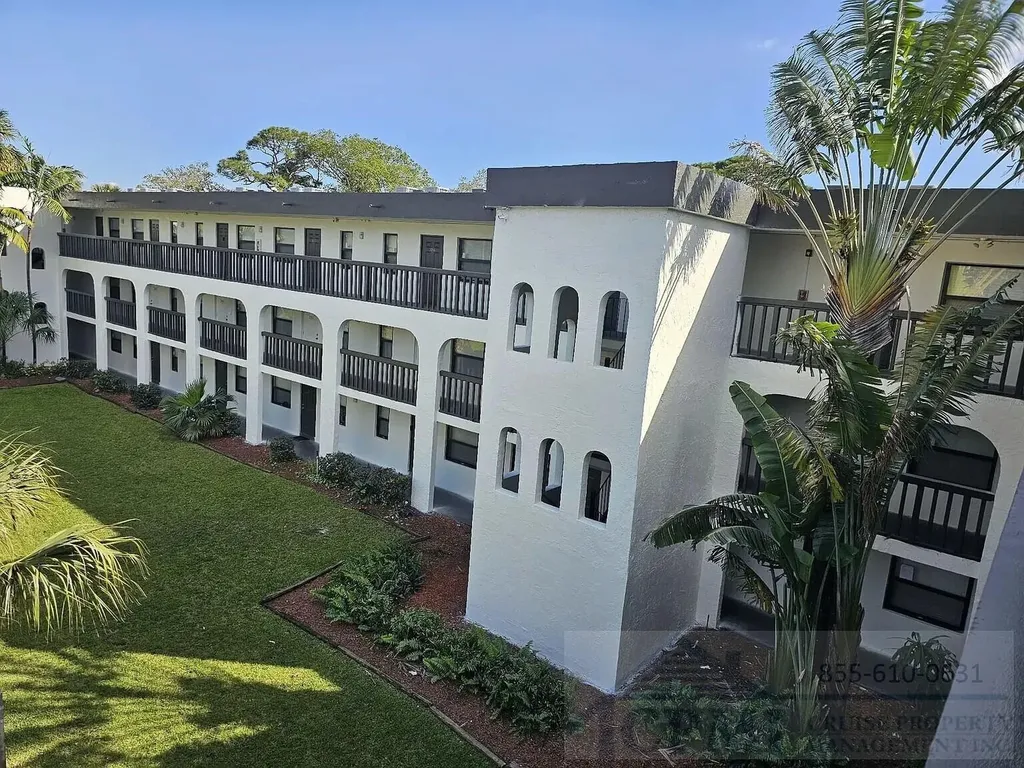 889 Riverside Drive Fort Lauderdale FL 33312