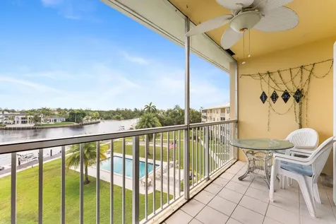 330 N Federal Highway Deerfield Beach FL 33441