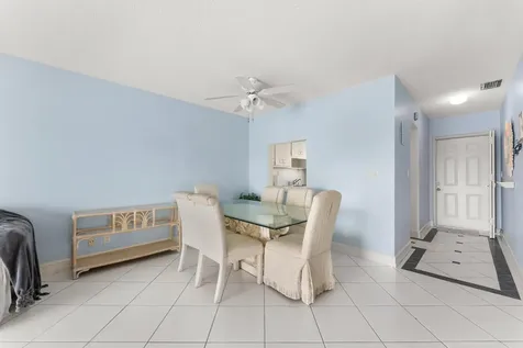 330 N Federal Highway Deerfield Beach FL 33441