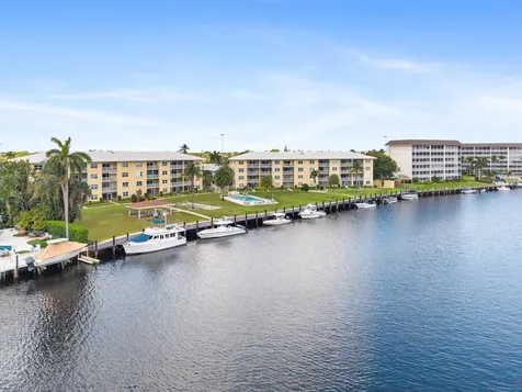 330 N Federal Highway Deerfield Beach FL 33441