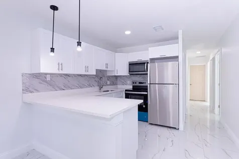 5815 S 38th Street Greenacres FL 33463