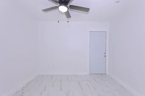 5815 S 38th Street Greenacres FL 33463