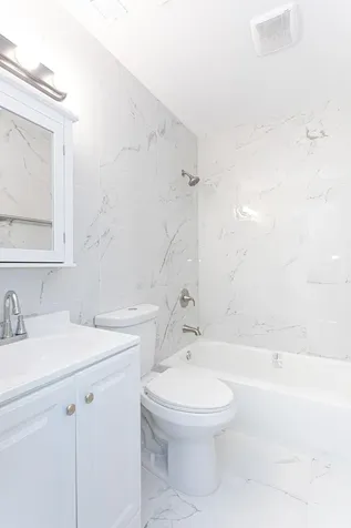 5815 S 38th Street Greenacres FL 33463
