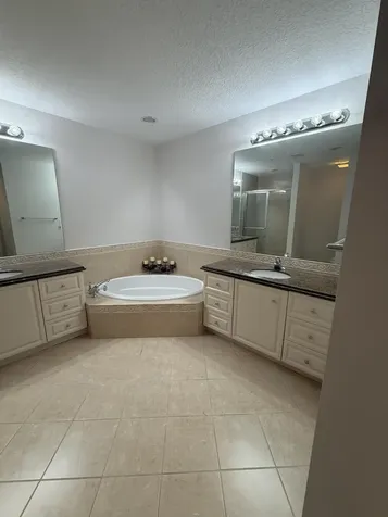 11 W Harbour Isle Drive W Fort Pierce FL 34949