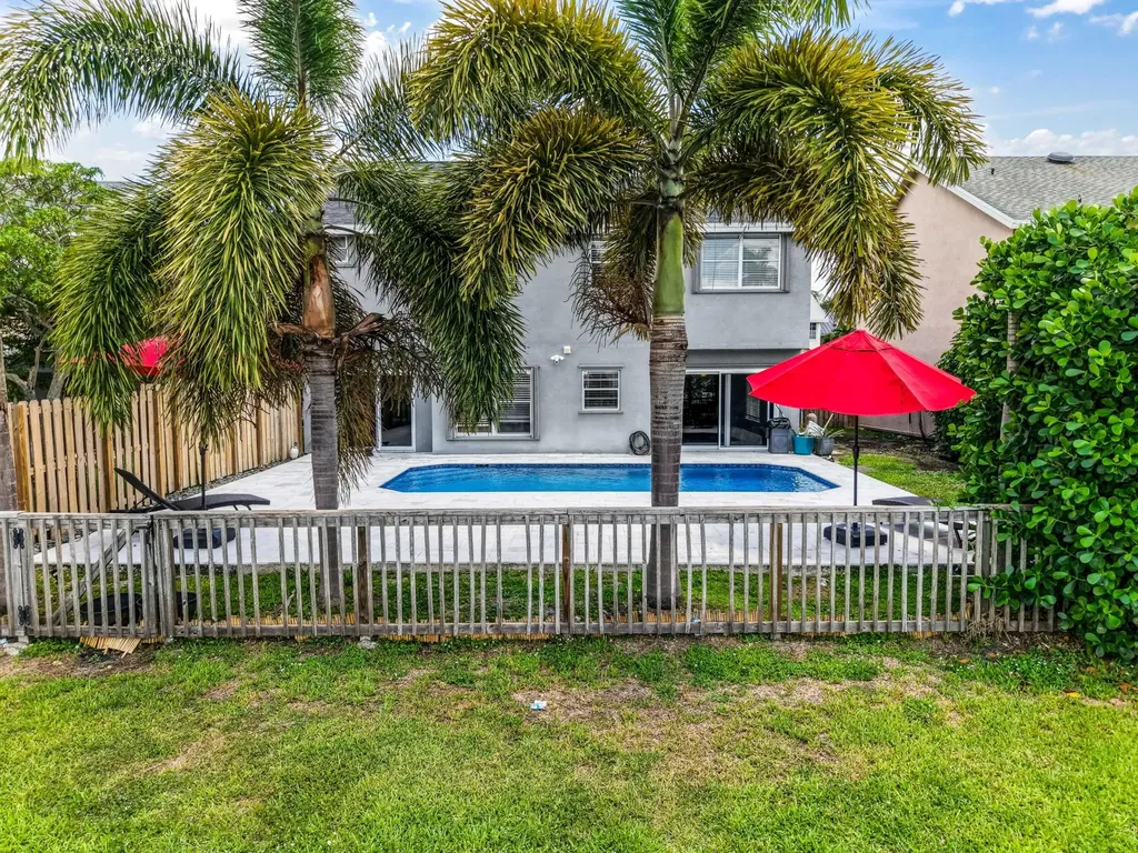 12252 NW 32nd Manor Sunrise FL 33323