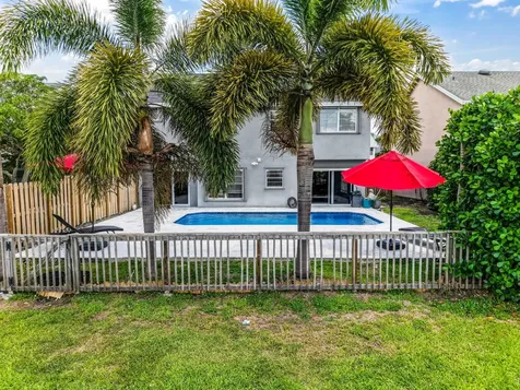12252 NW 32nd Manor Sunrise FL 33323