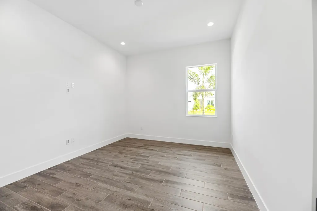 10118 Driftwood Way Palm Beach Gardens FL 33412