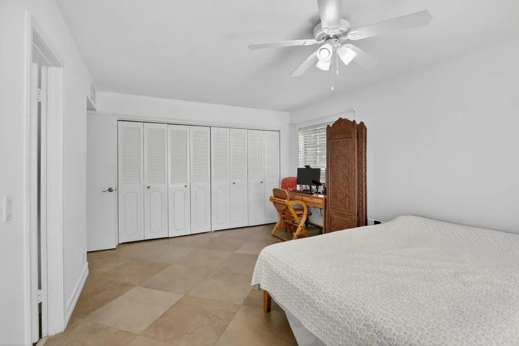 9101 Jacaranda Lane Plantation FL 33324