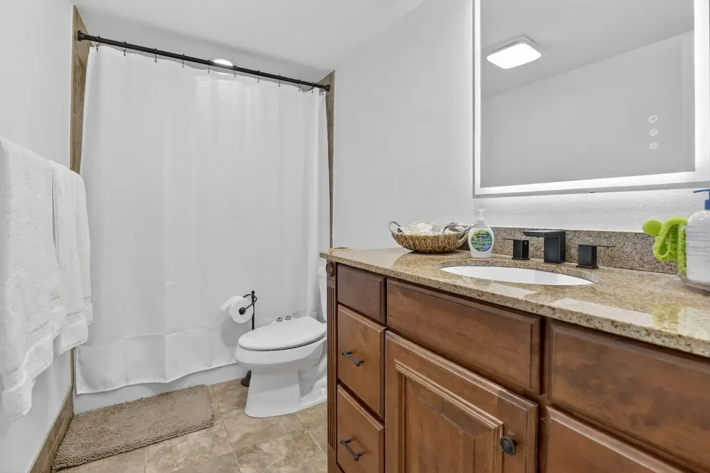 9101 Jacaranda Lane Plantation FL 33324