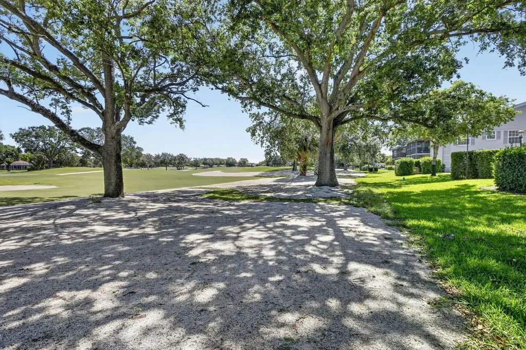 9101 Jacaranda Lane Plantation FL 33324