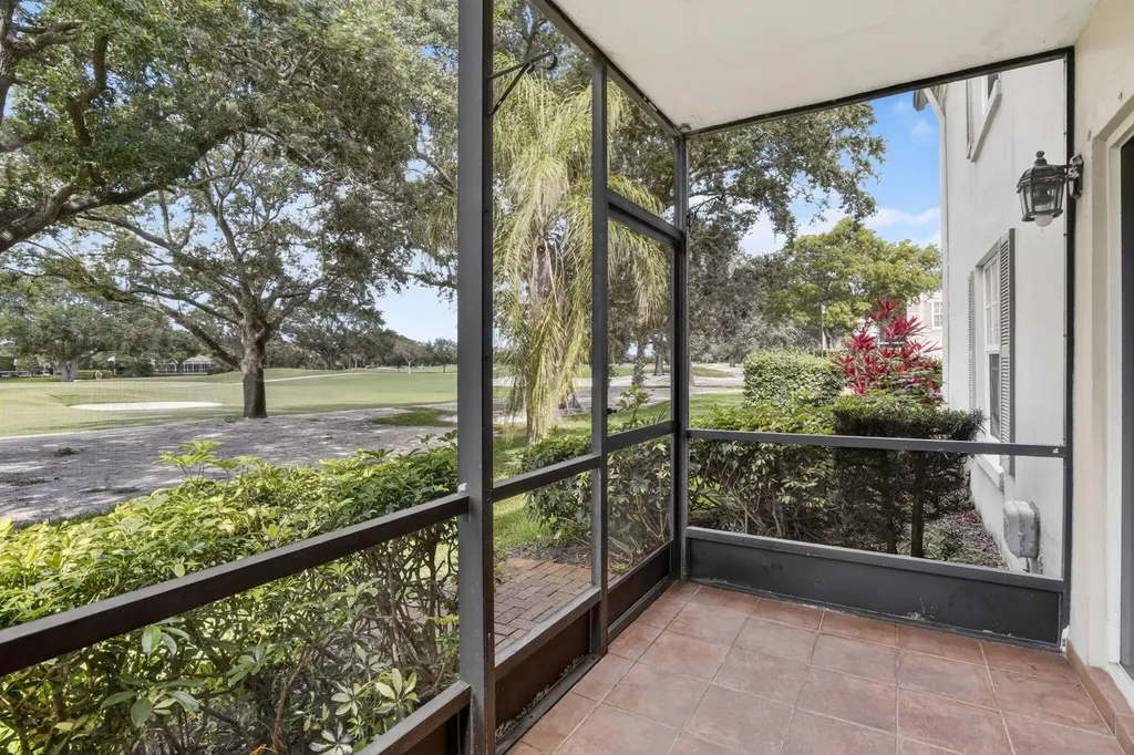 9101 Jacaranda Lane Plantation FL 33324
