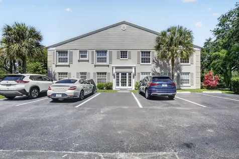 9101 Jacaranda Lane Plantation FL 33324
