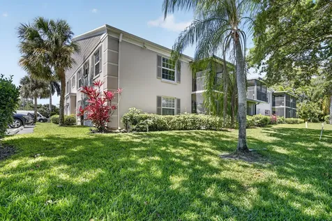 9101 Jacaranda Lane Plantation FL 33324