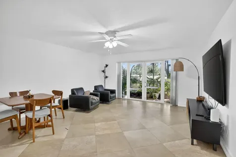 9101 Jacaranda Lane Plantation FL 33324