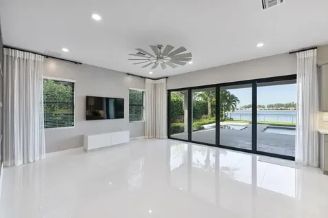 8685 Parkland Bay Drive Parkland FL 33076