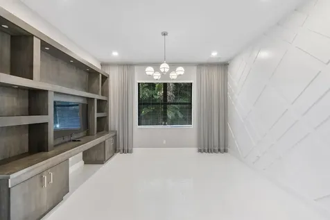 8685 Parkland Bay Drive Parkland FL 33076