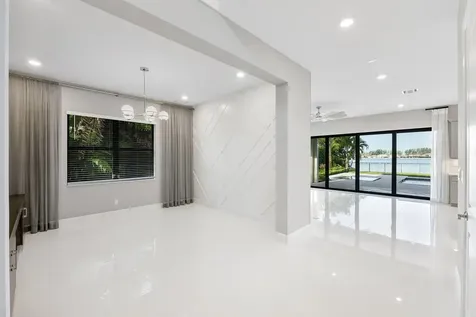 8685 Parkland Bay Drive Parkland FL 33076