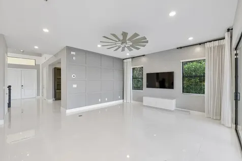 8685 Parkland Bay Drive Parkland FL 33076