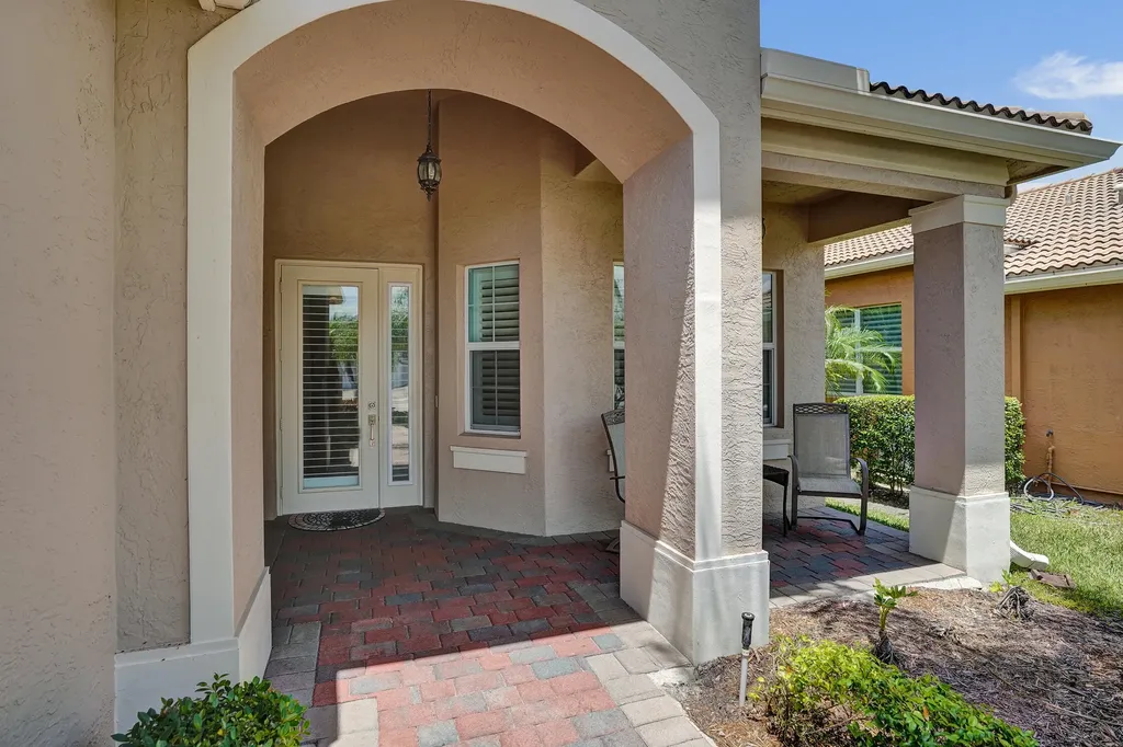 8703 Carmel Mountain Way Boynton Beach FL 33473