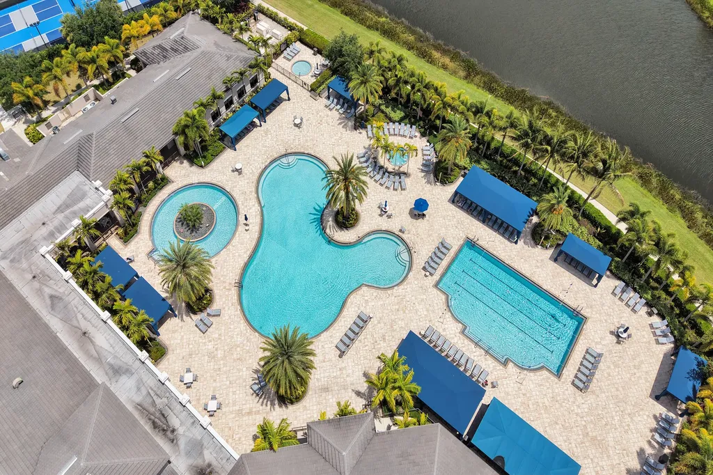 8703 Carmel Mountain Way Boynton Beach FL 33473